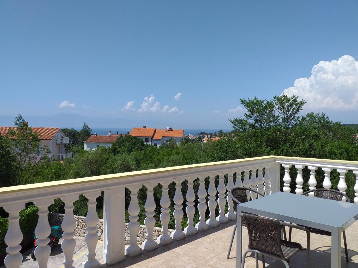 Apartments I-P Malinska Ngoại thất bức ảnh