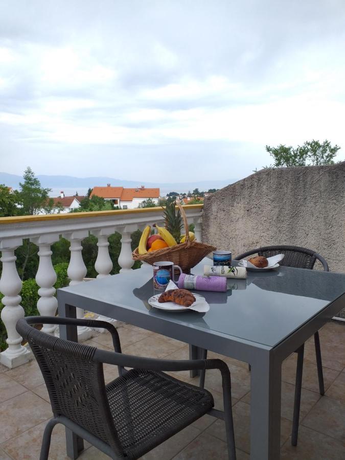 Apartments I-P Malinska Ngoại thất bức ảnh