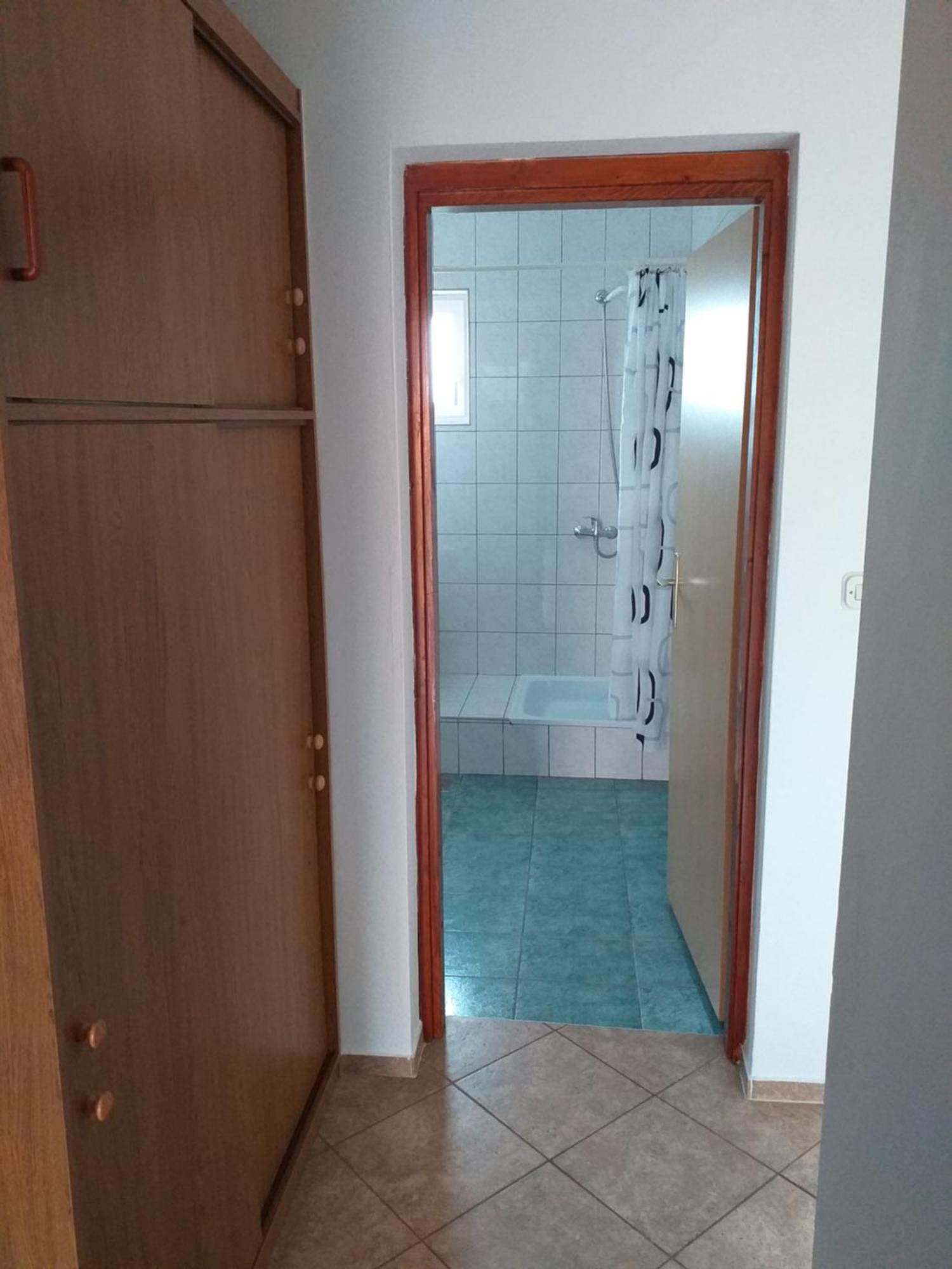 Apartments I-P Malinska Ngoại thất bức ảnh